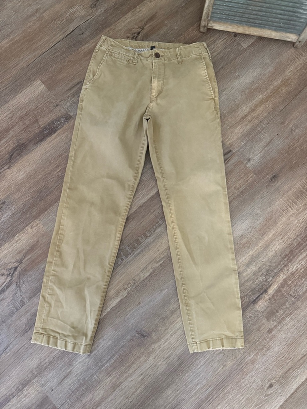American Eagle Outfitters Khaki Chinos